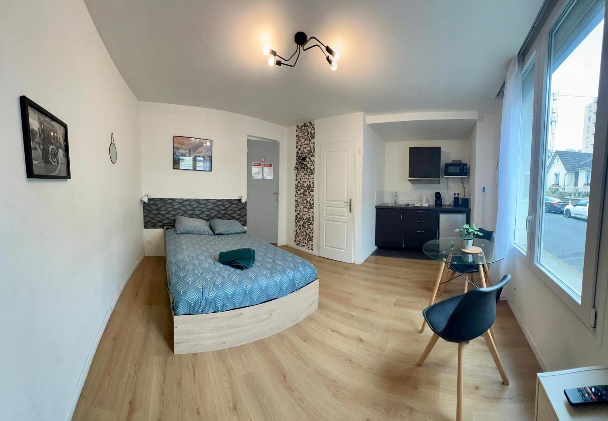 Studios Ideal Pro I Centre-Ville & Parking Gratuit Châtellerault Buitenkant foto