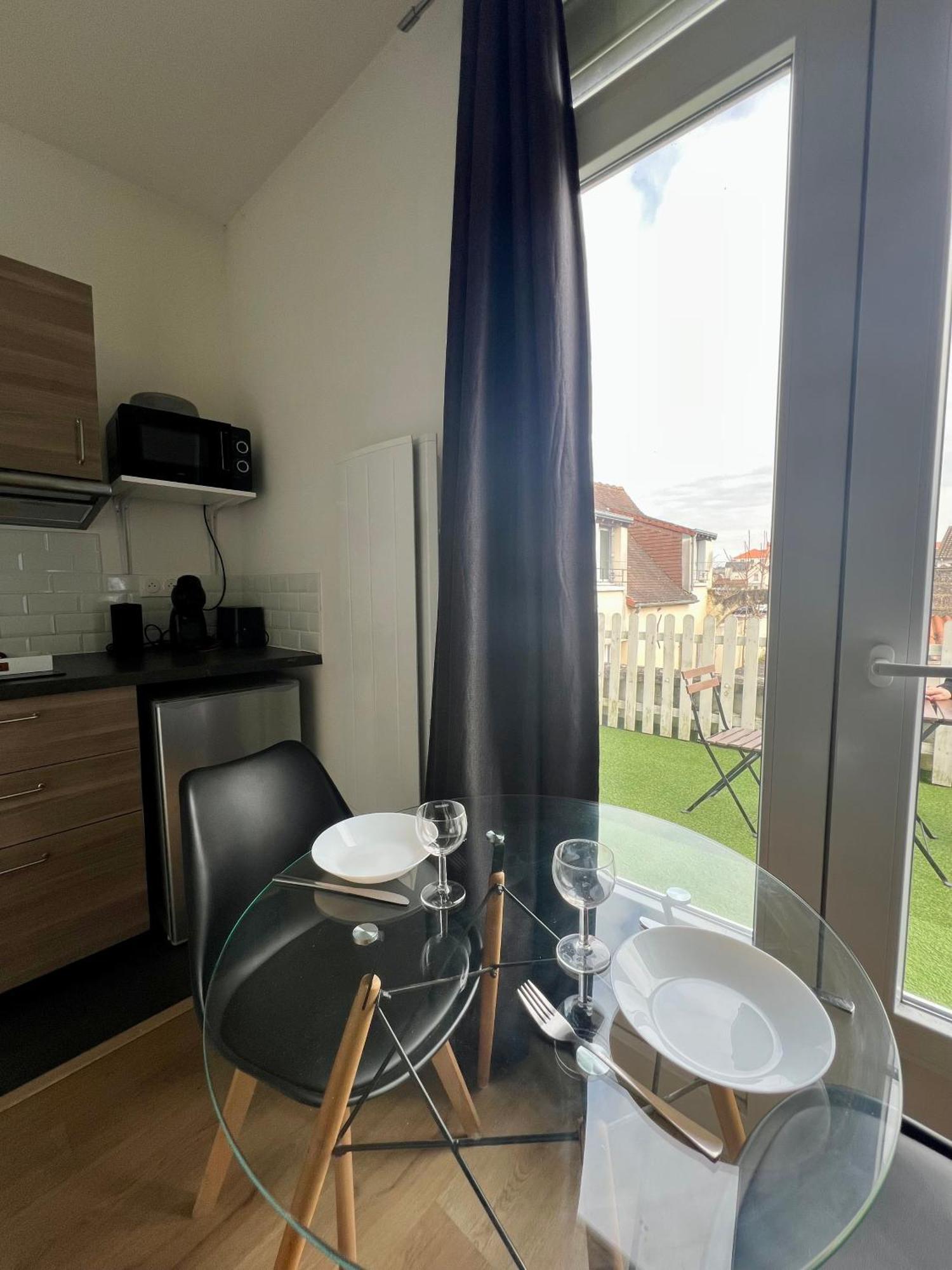 Studios Ideal Pro I Centre-Ville & Parking Gratuit Châtellerault Buitenkant foto